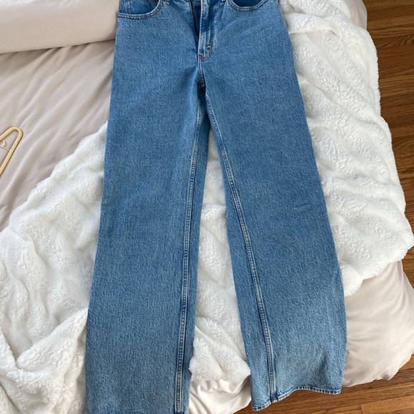 Abercrombie High Rise 90s relaxed jean medium wash - Picture 2 of 3